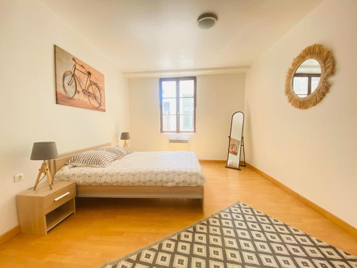 Joli appartement proche cathédrale Laon Exterior foto
